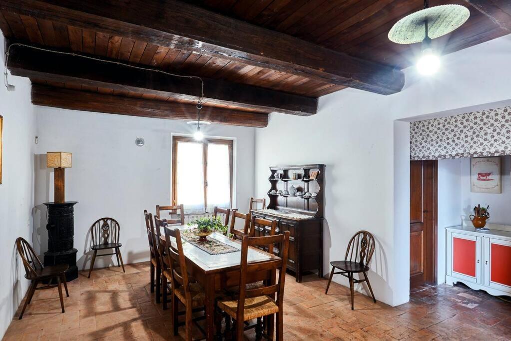Вілла Casale Rosso Castel San Felice Екстер'єр фото